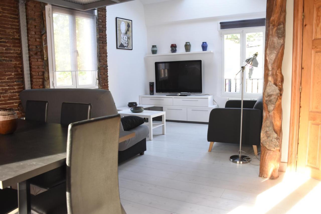 Apartamentos Tierra Y Arte Santoña Екстериор снимка
